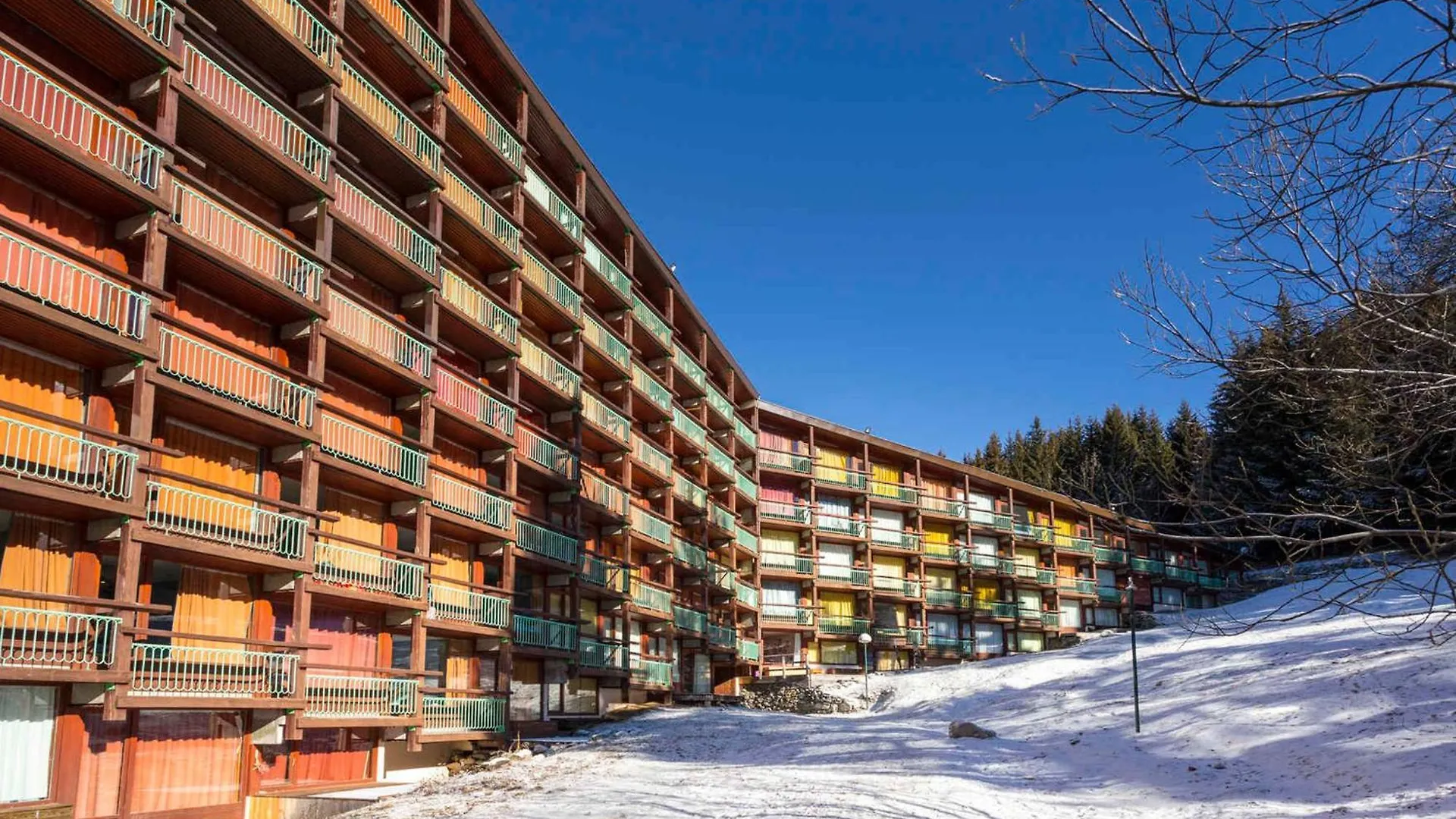 Studio Cabine 5 Pers - Ski Aux Pieds - Balcon - Plein Centre - Fr-1-346-425 Les Arcs  France